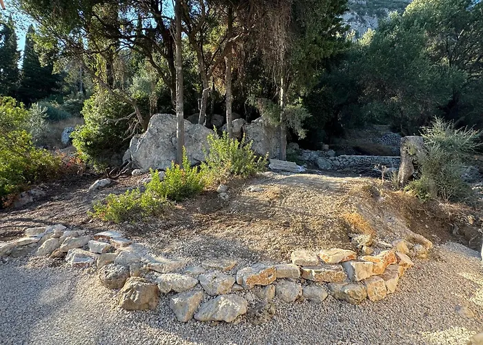 Loulis - Pool, Meerblick, * Paleokastritsa