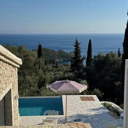 Loulis - Pool, Meerblick, * פאלאוקסטריצה