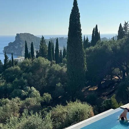 Loulis - Pool, Meerblick, בית נופש