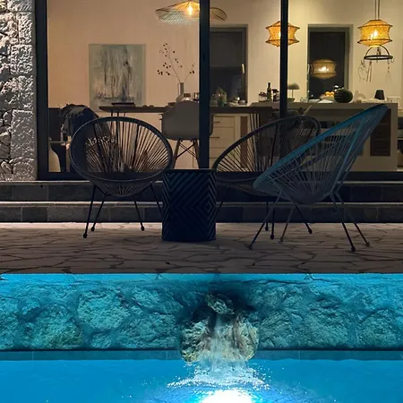 Loulis - Pool, Meerblick, *