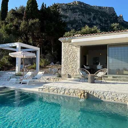 Loulis - Pool, Meerblick,