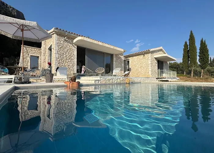 Loulis - Pool, Meerblick, *