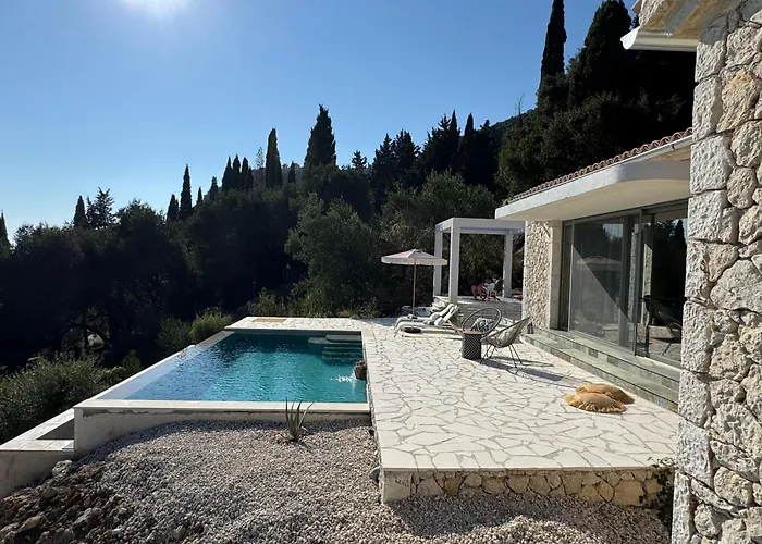 Loulis - Pool, Meerblick,
